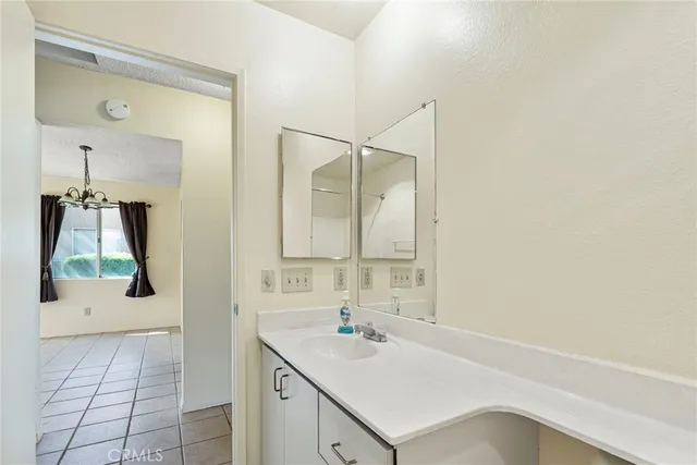 $239,900 | 1700 East Ave Q14, Unit 8, Palmdale, CA 93550