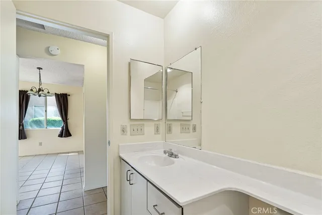 $239,900 | 1700 East Ave Q14, Unit 8, Palmdale, CA 93550