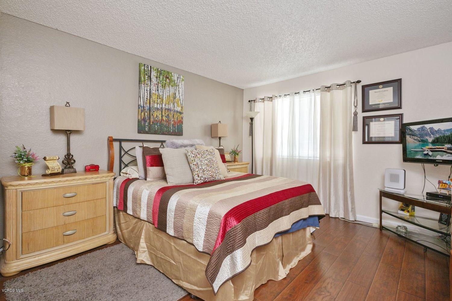 1165 Fitzgerald Road, Unit A Simi Valley, CA 93065 - Photo 9 of 18 009_1165-fitzgerald-rd-1-002
