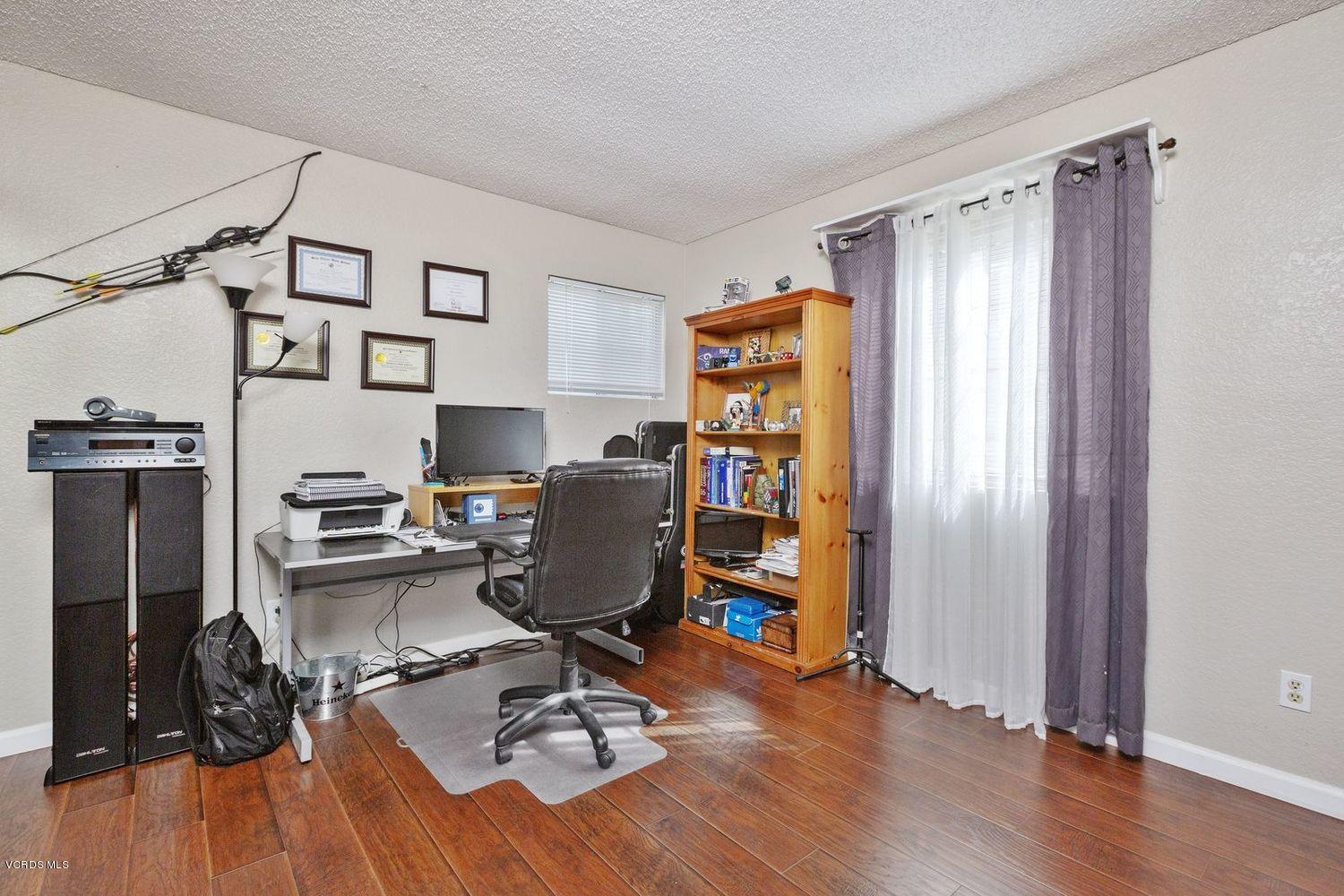 1165 Fitzgerald Road, Unit A Simi Valley, CA 93065 - Photo 10 of 18 010_1165-fitzgerald-rd-1-001