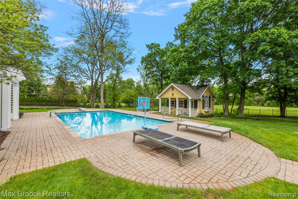 760 Lone Pine Road Bloomfield Hills, MI 48304 - Photo 58 of 65