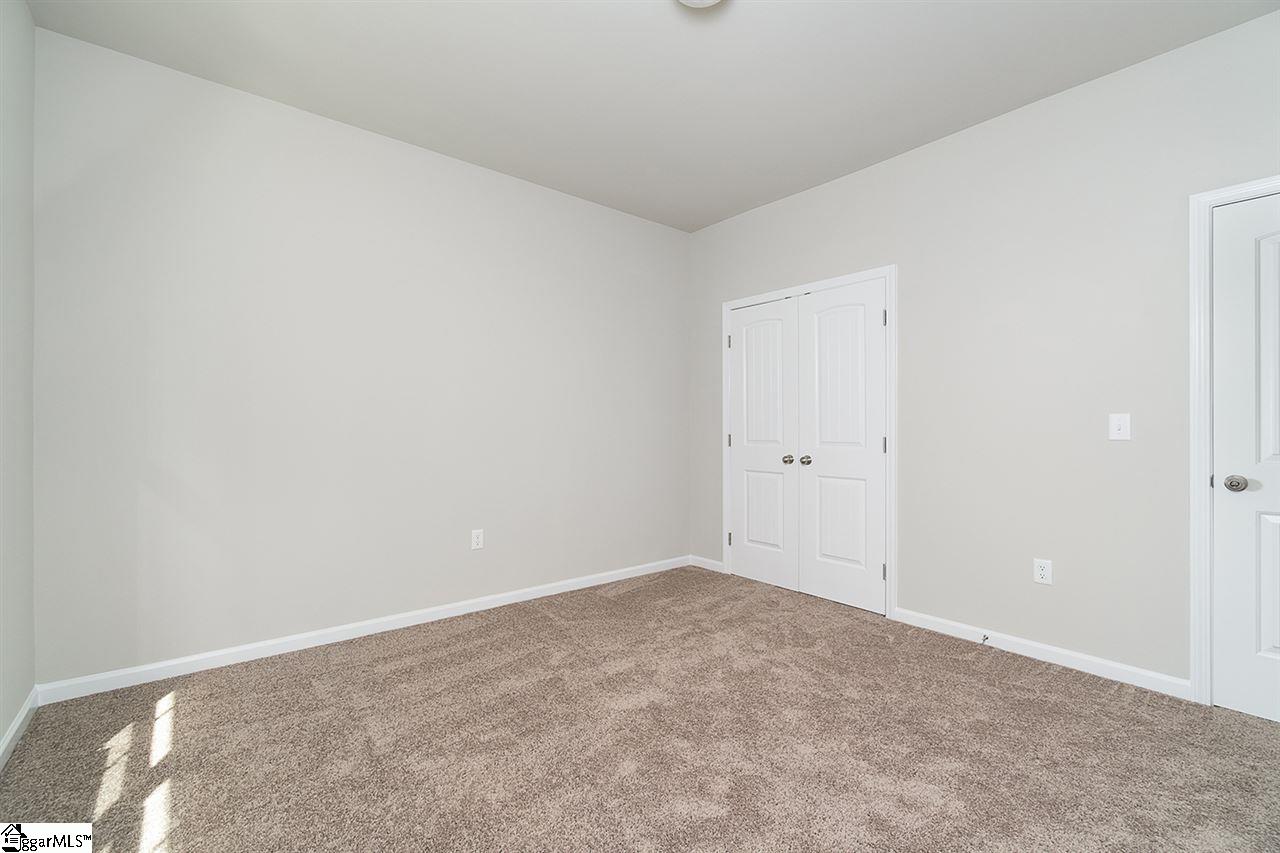 206 Hampton Road Greer, SC 29651 - Photo 11 of 24 Gallery Image 11