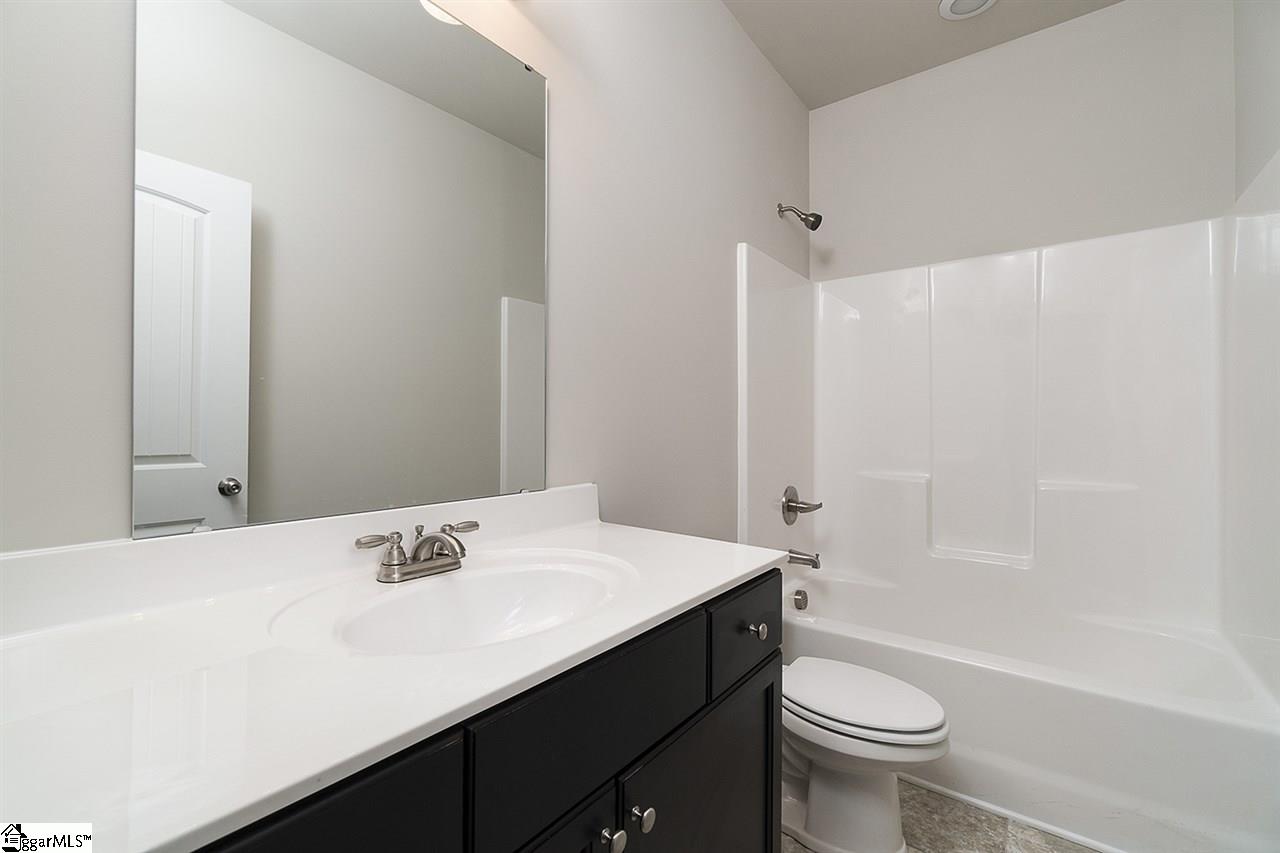 206 Hampton Road Greer, SC 29651 - Photo 12 of 24 Gallery Image 12