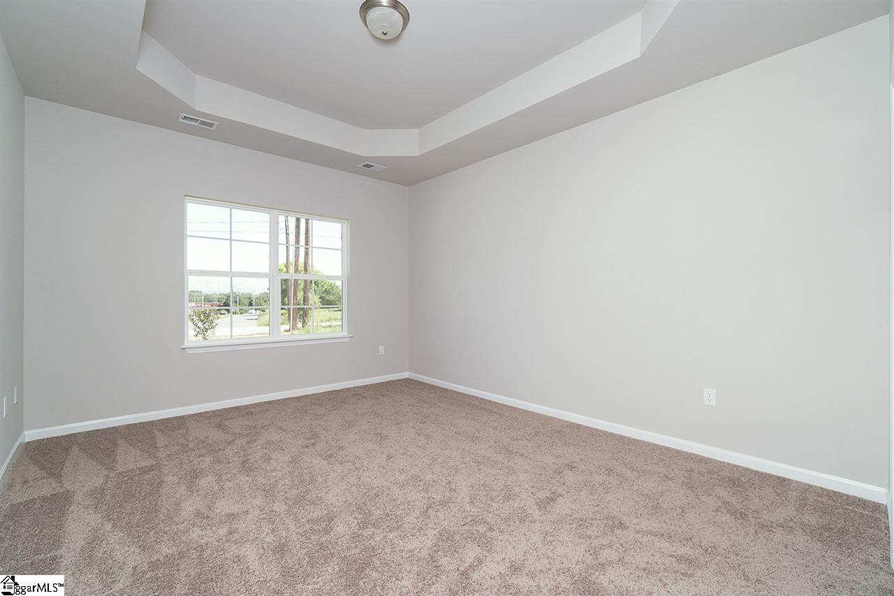206 Hampton Road Greer, SC 29651 - Photo 15 of 24 Gallery Image 15
