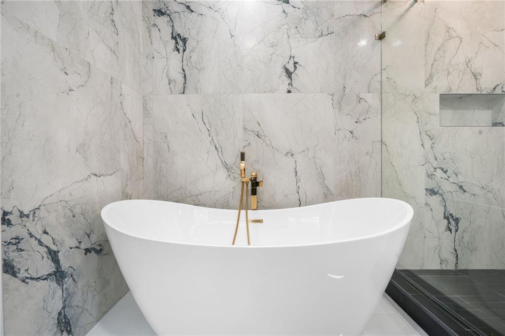 2689 Grand Isles Way Decatur, GA 30032 - Photo 16 of 49