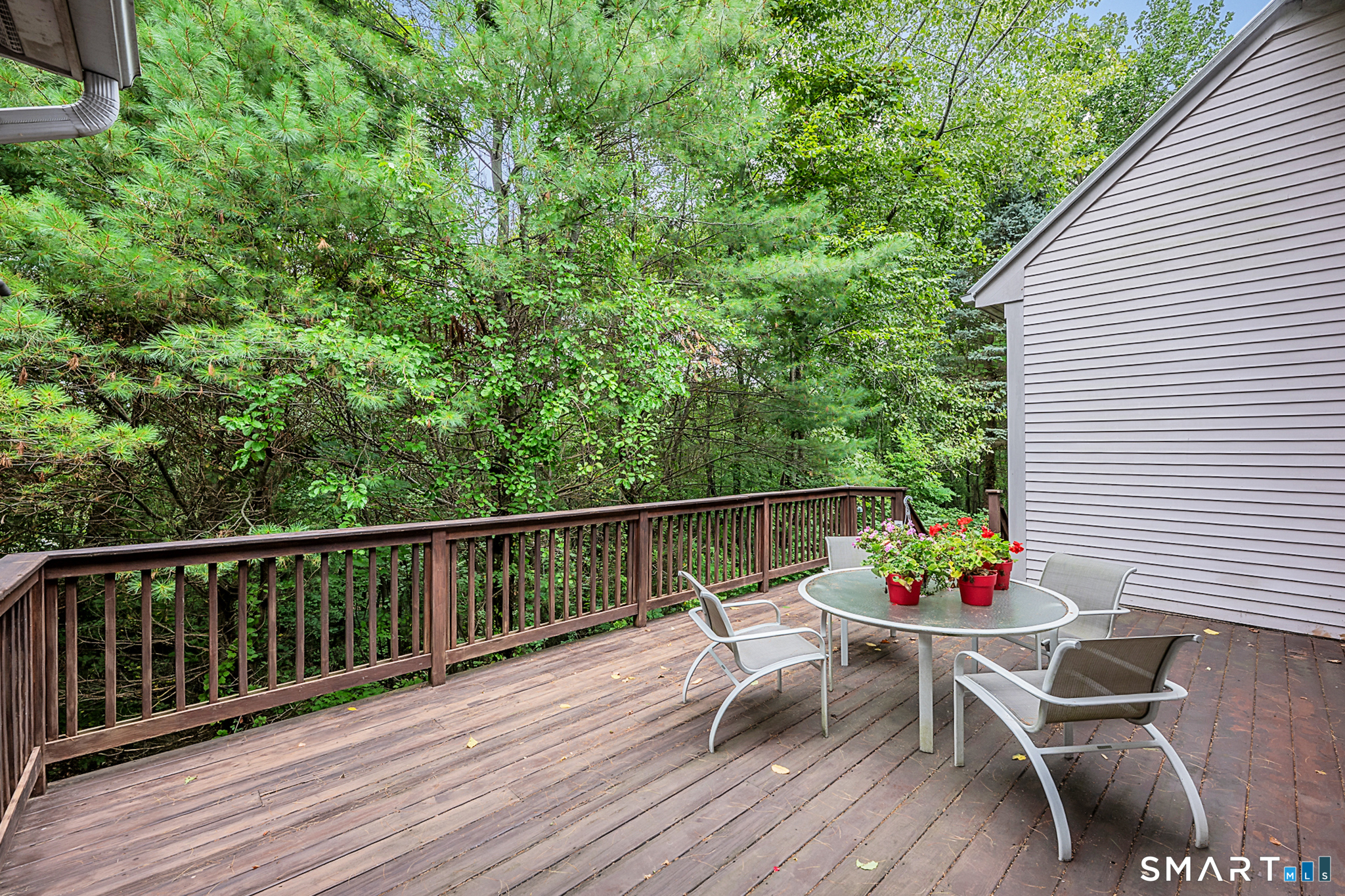 68 Hart Street Burlington, CT 06013 - Photo 33 of 38