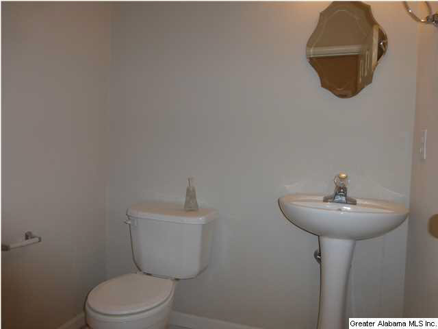 116 Hannah Circle Calera, AL 35040 - Photo 15 of 20