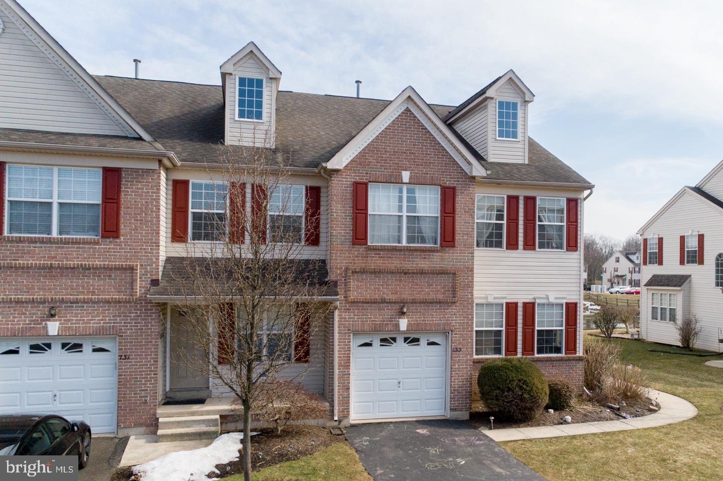 133 Raintree Crossing Hatfield, PA 19440 - Photo 1 of 65 Gallery Image 1