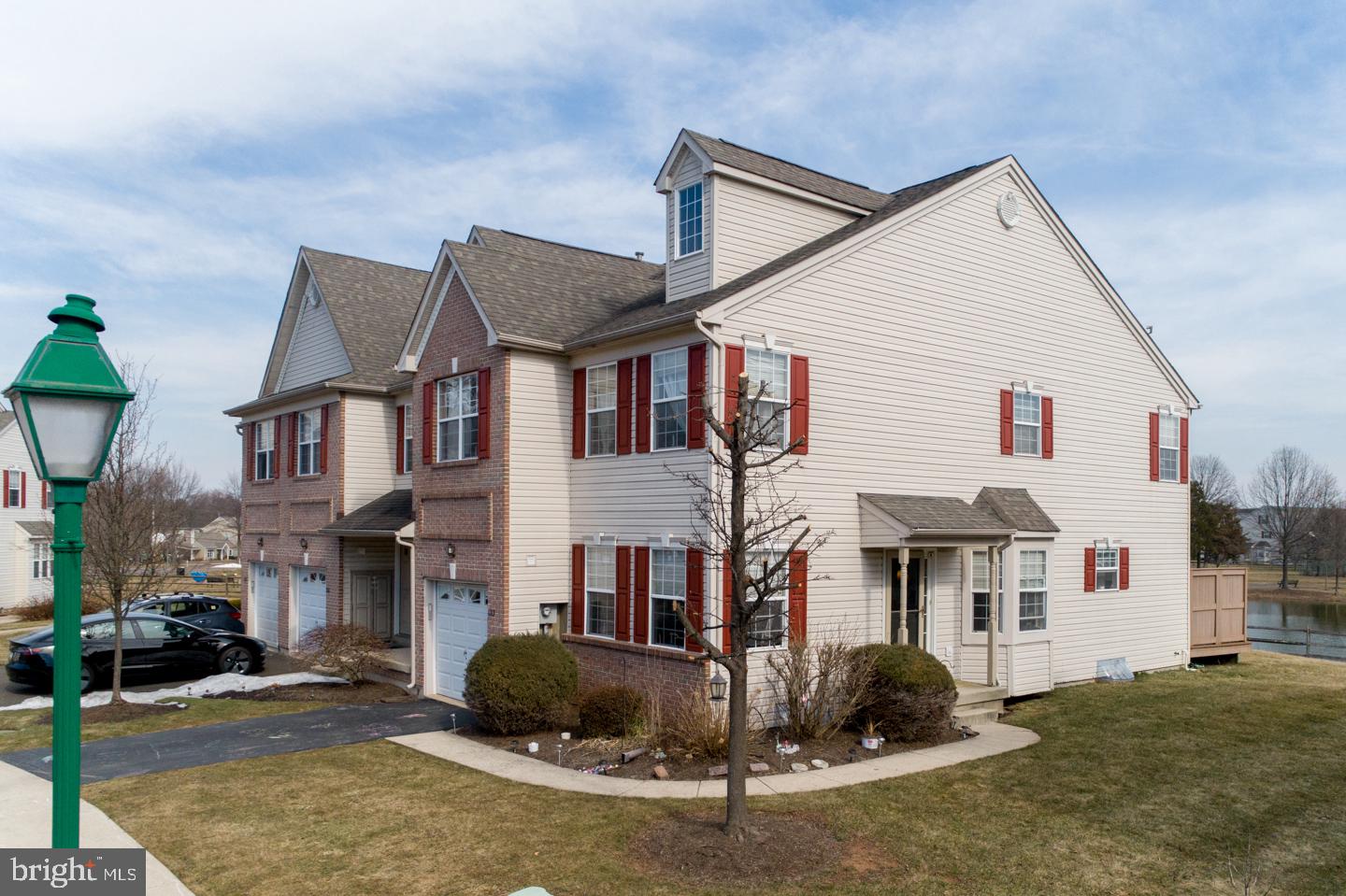 133 Raintree Crossing Hatfield, PA 19440 - Photo 2 of 65 Gallery Image 2