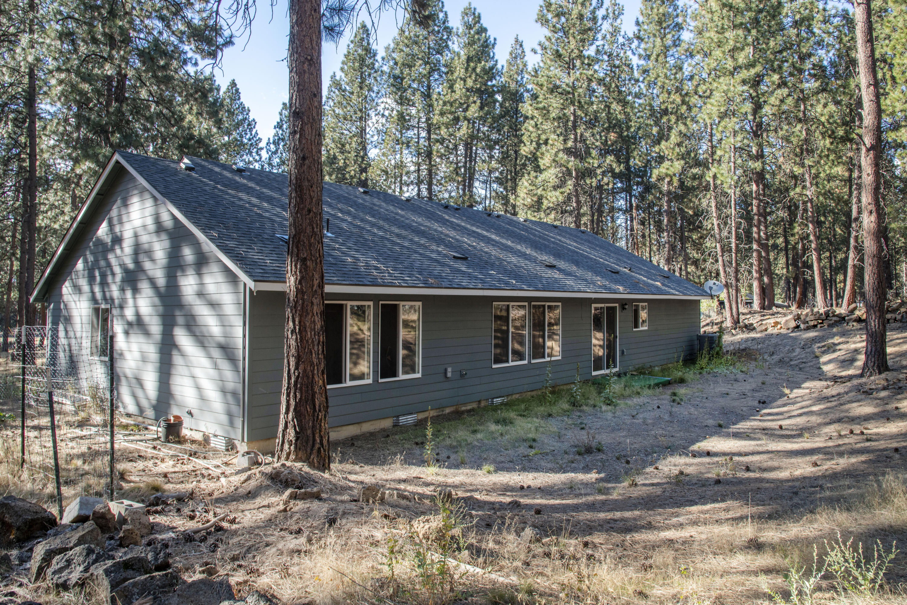 60154 Turquoise Road Bend, OR 97702 - Photo 20 of 23 24