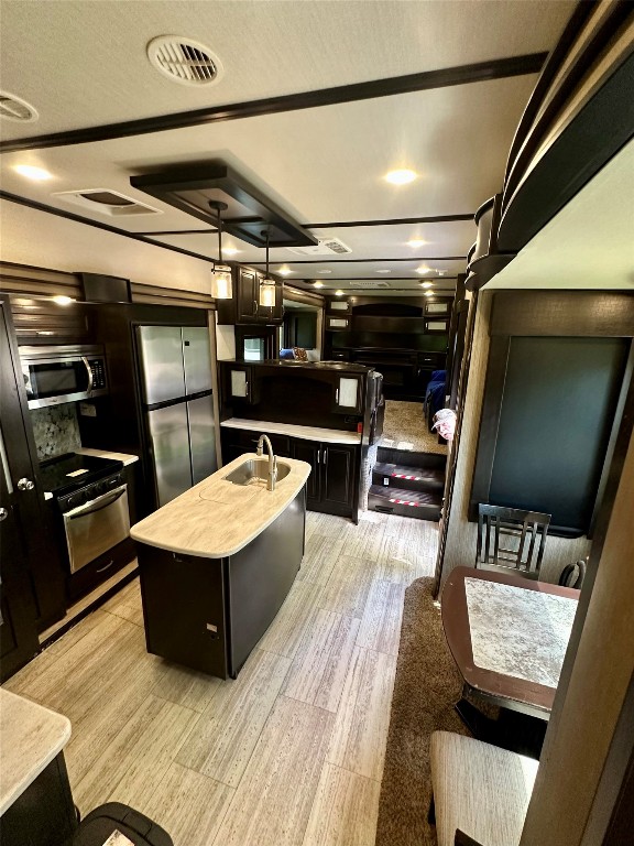 143 Moffett Springs Road, Unit B Huntsville, TX 77320 - Photo 14 of 18