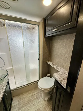 $950 | 143 Moffett Springs Road, Unit B, Huntsville, TX 77320