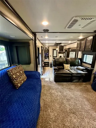 $950 | 143 Moffett Springs Road, Unit B, Huntsville, TX 77320