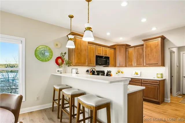 $1,195,000 | 178 Muirfield Court, Sunrise Beach, MO 65079