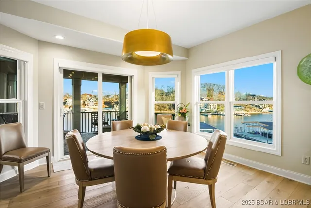 $1,195,000 | 178 Muirfield Court, Sunrise Beach, MO 65079