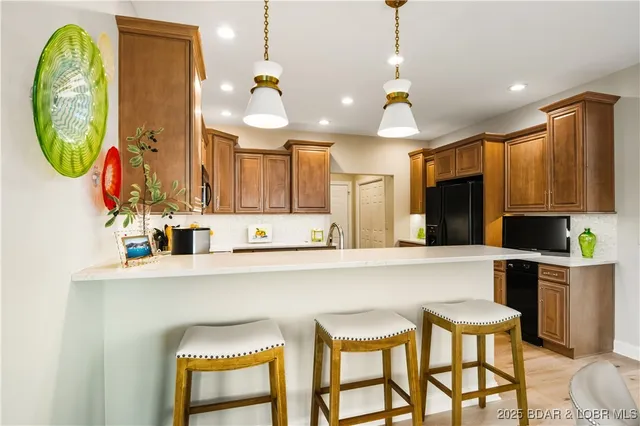 $1,195,000 | 178 Muirfield Court, Sunrise Beach, MO 65079