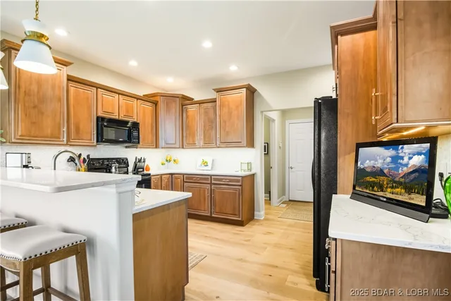 $1,195,000 | 178 Muirfield Court, Sunrise Beach, MO 65079