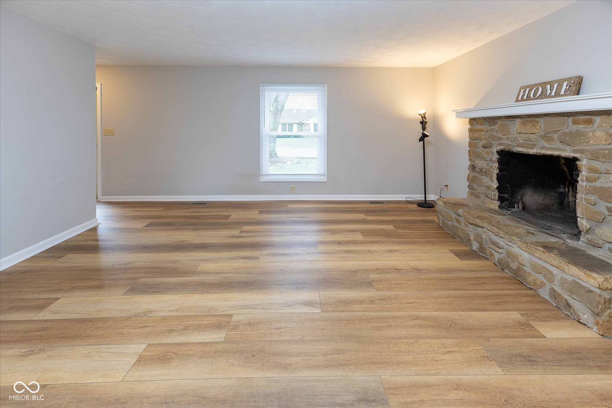 478 Raintree Drive Danville, IN 46122 - Photo 4 of 21