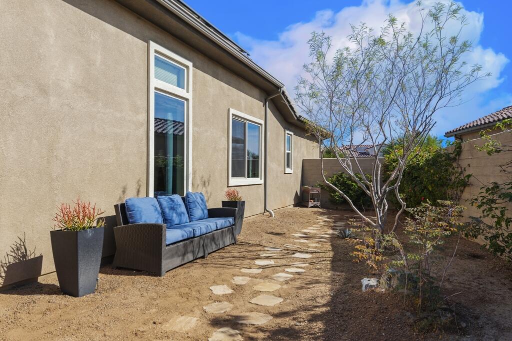 77 Barolo Rancho Mirage, CA 92270 - Photo 52 of 61 a view of outdoor space and living room