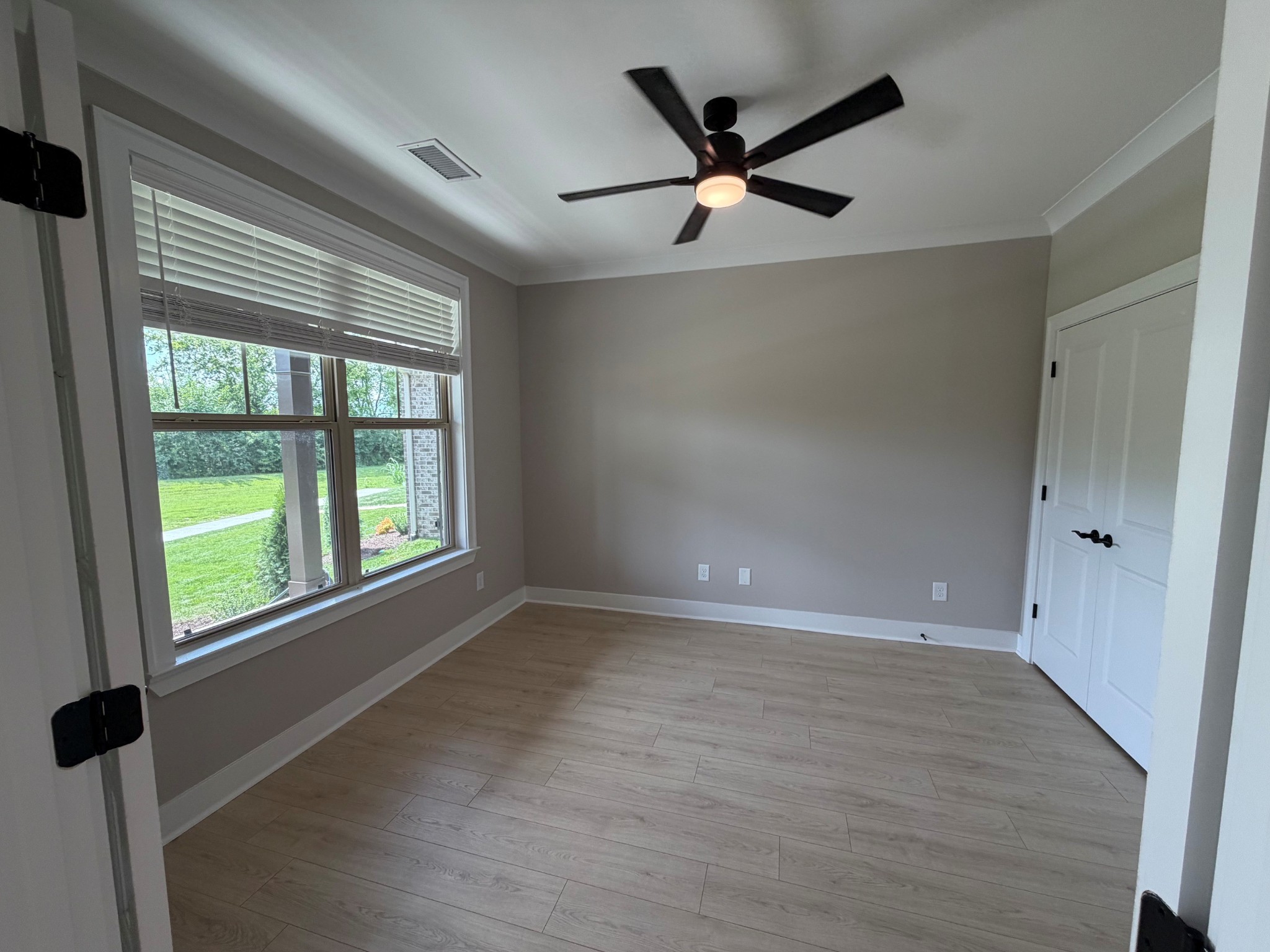 2016 Kestrel Lane Spring Hill, TN 37174 - Photo 15 of 17 Gallery Image 15