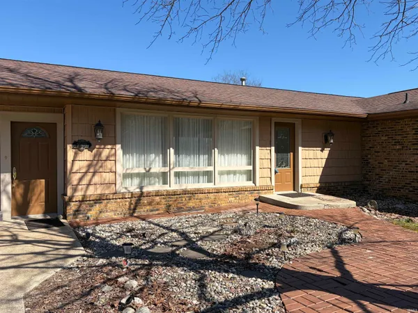 $399,900 | 25675 County Road 24, Elkhart, IN 46517