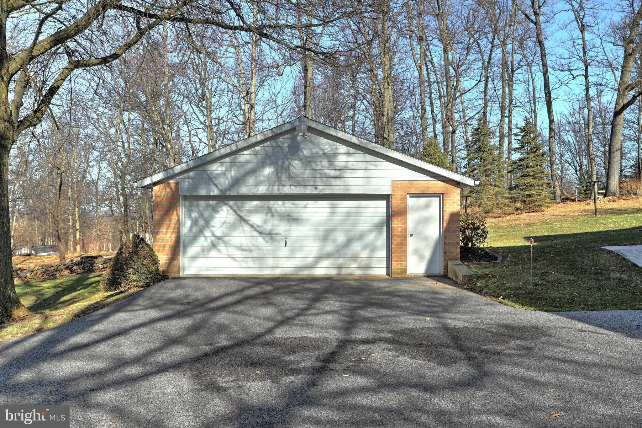 4477 Walters Hatchery Road Spring Grove, PA 17362 - Photo 12 of 56