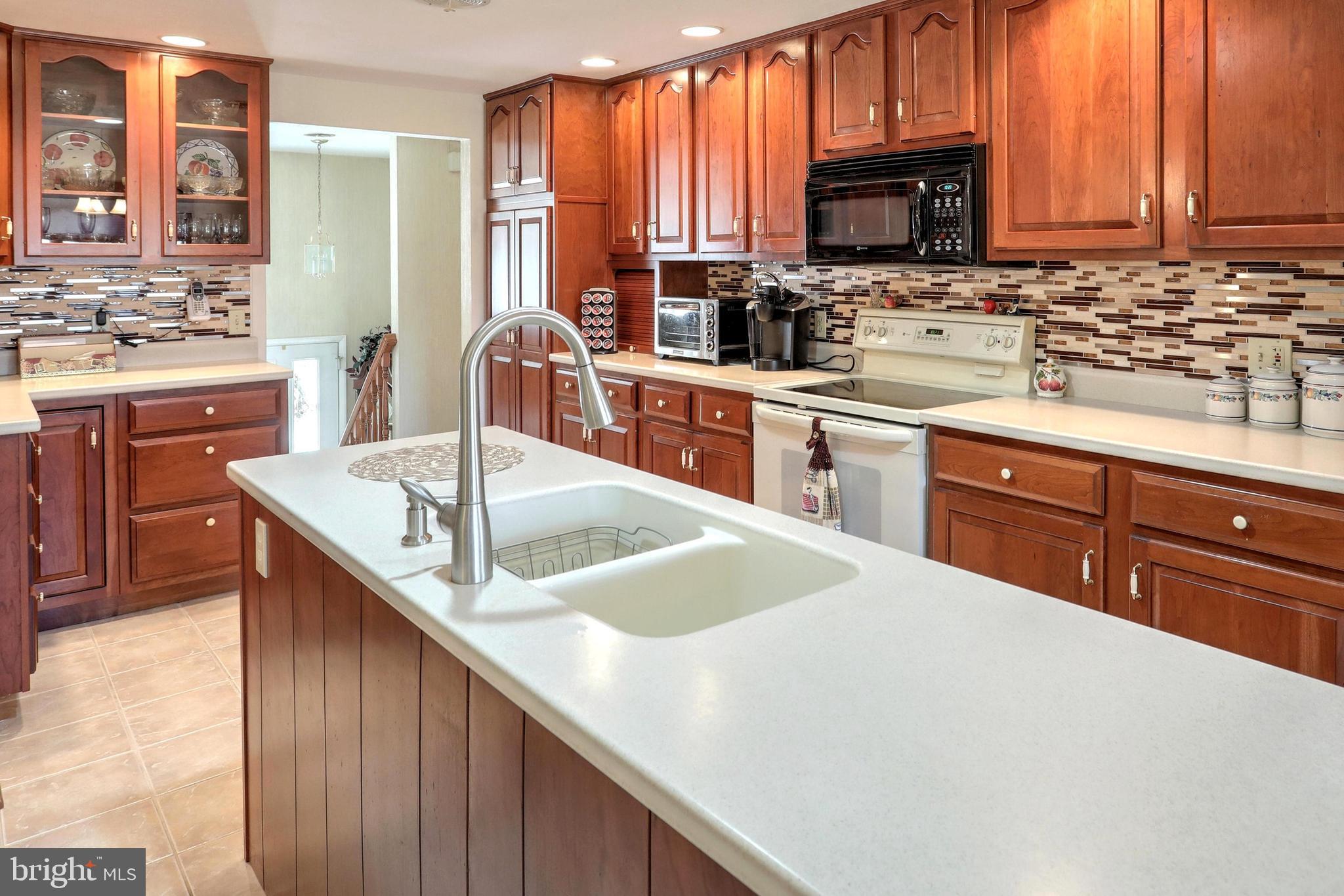 4477 Walters Hatchery Road Spring Grove, PA 17362 - Photo 19 of 56 Kitchen
