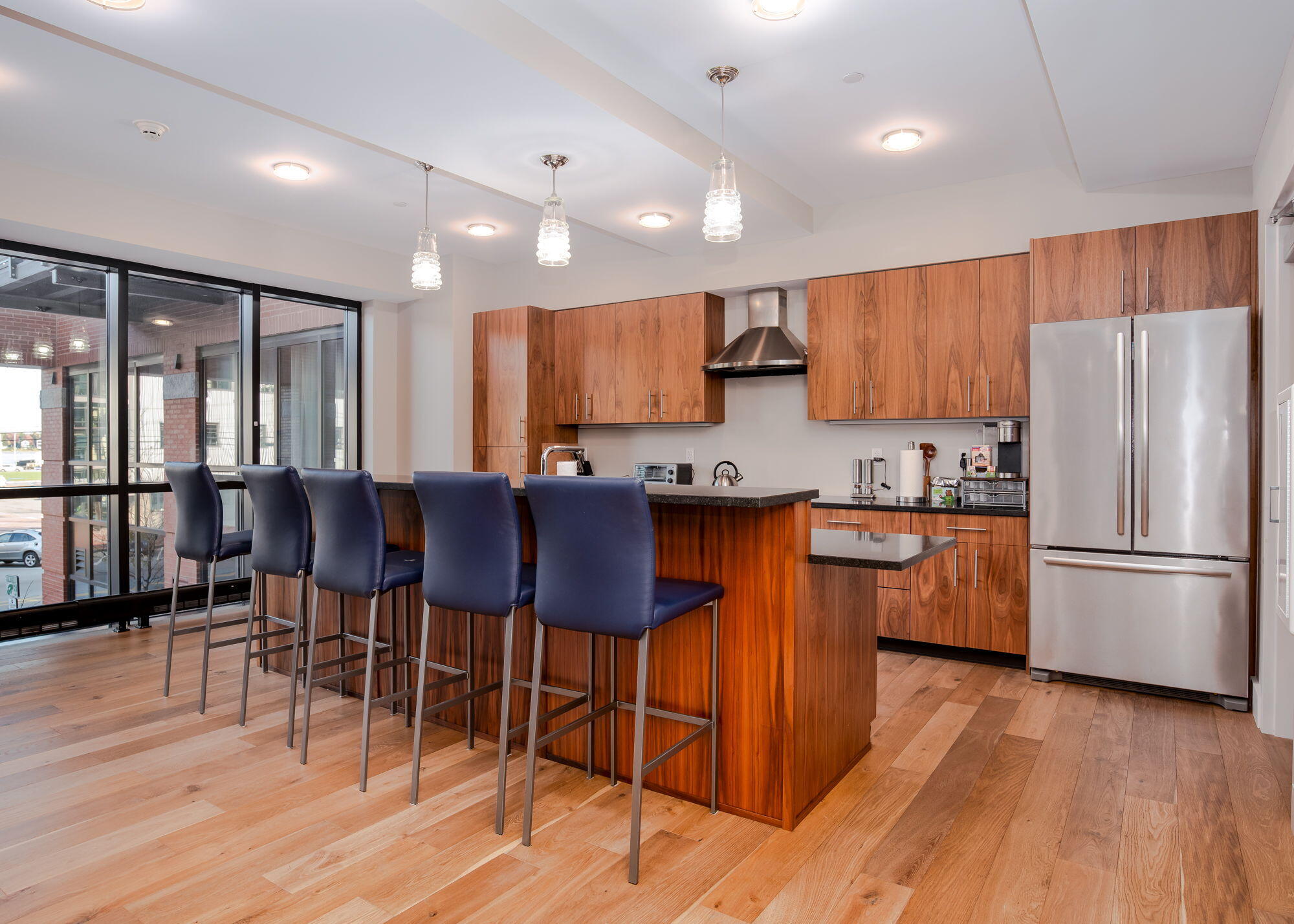 387 Commercial Street, Unit 710 Portland, ME 04101 - Photo 36 of 45 Club Room