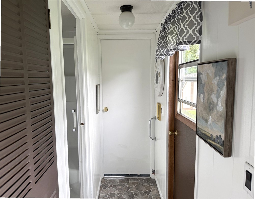 898 Ridge Road, Unit 21 Webster, NY 14580 - Photo 14 of 27 Gallery Image 14
