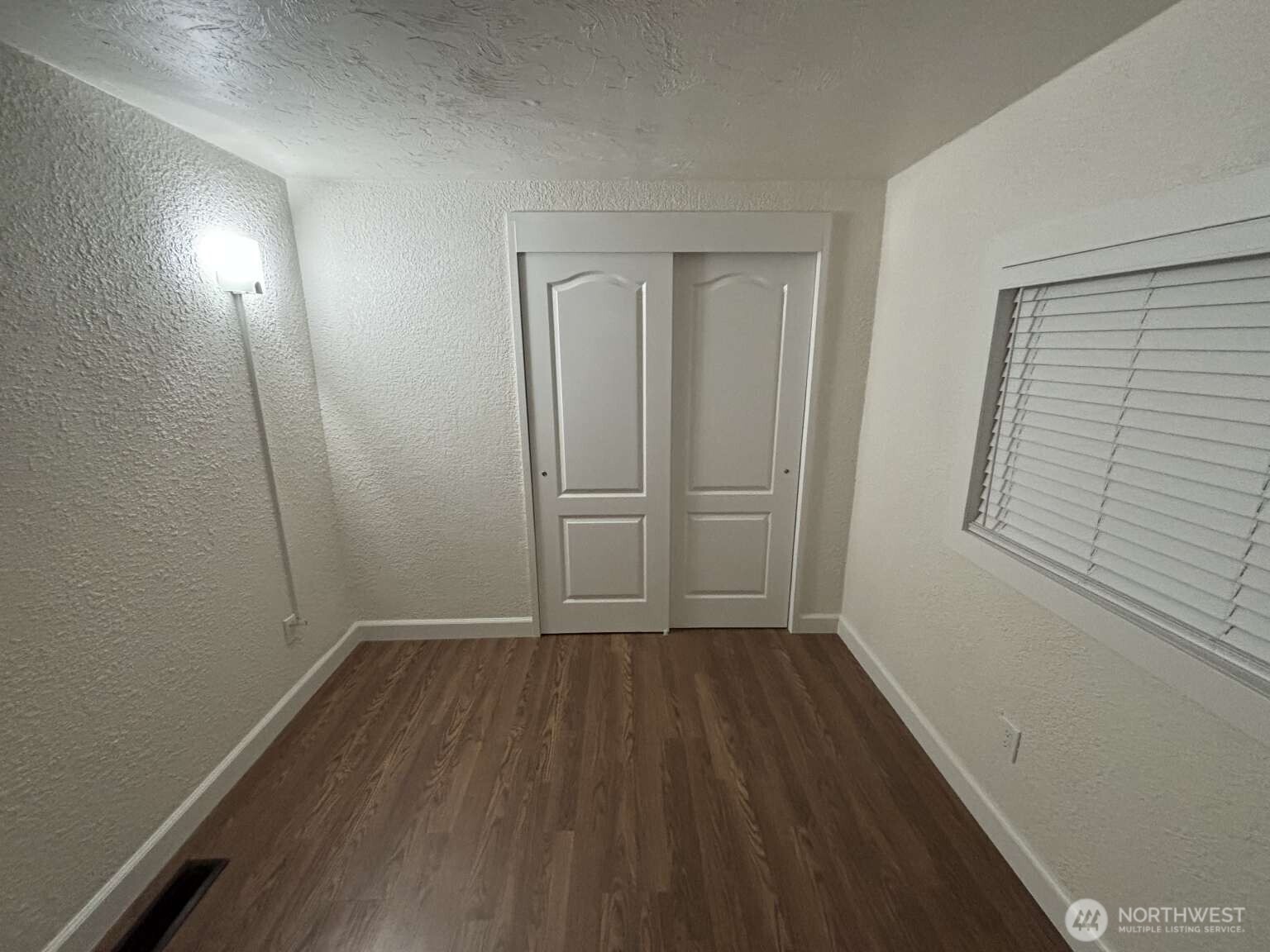 12615 Northeast 189th Street Bothell, WA 98011 - Photo 37 of 40
