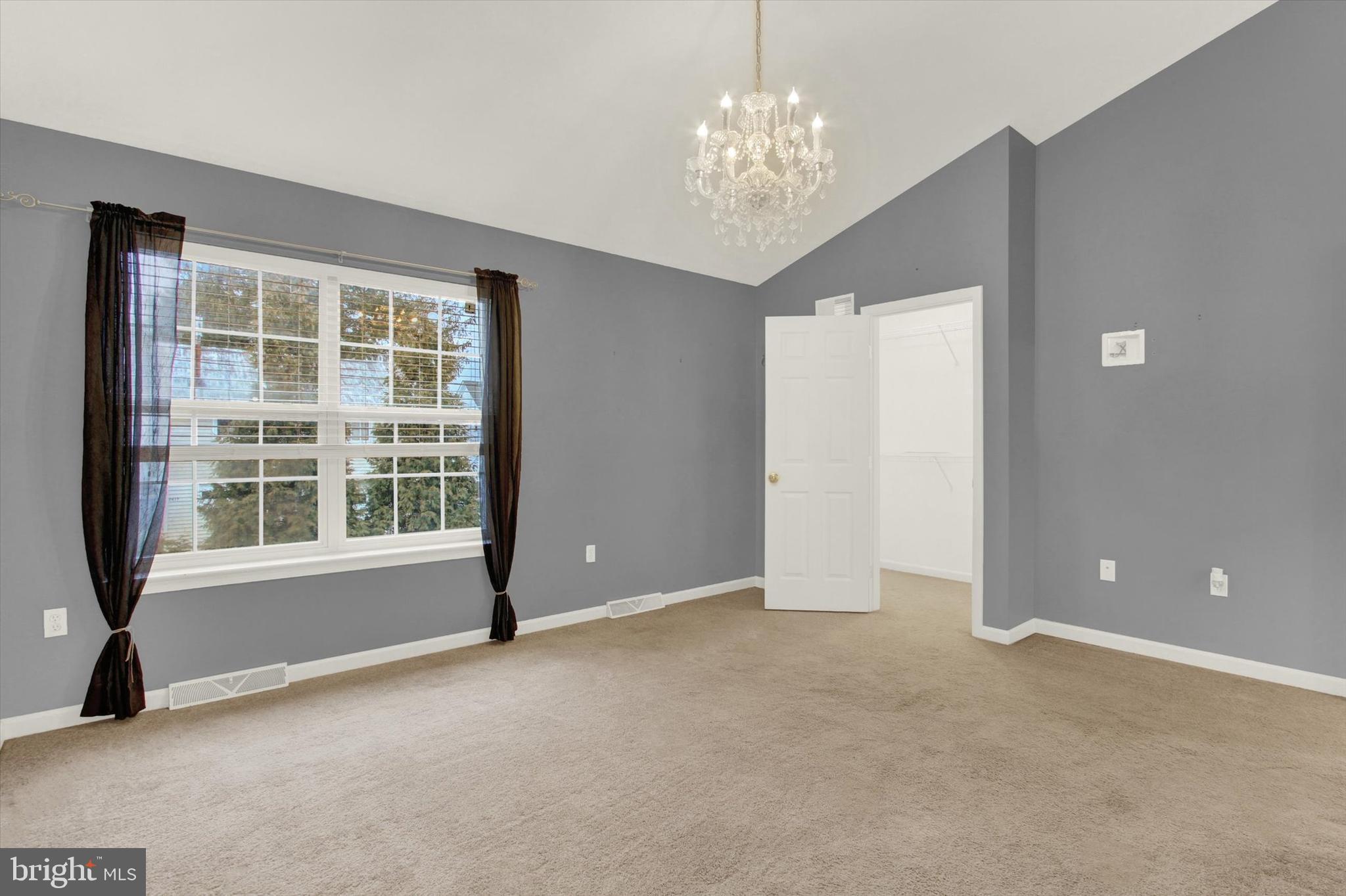 2426 Schultz Way York, PA 17402 - Photo 23 of 32