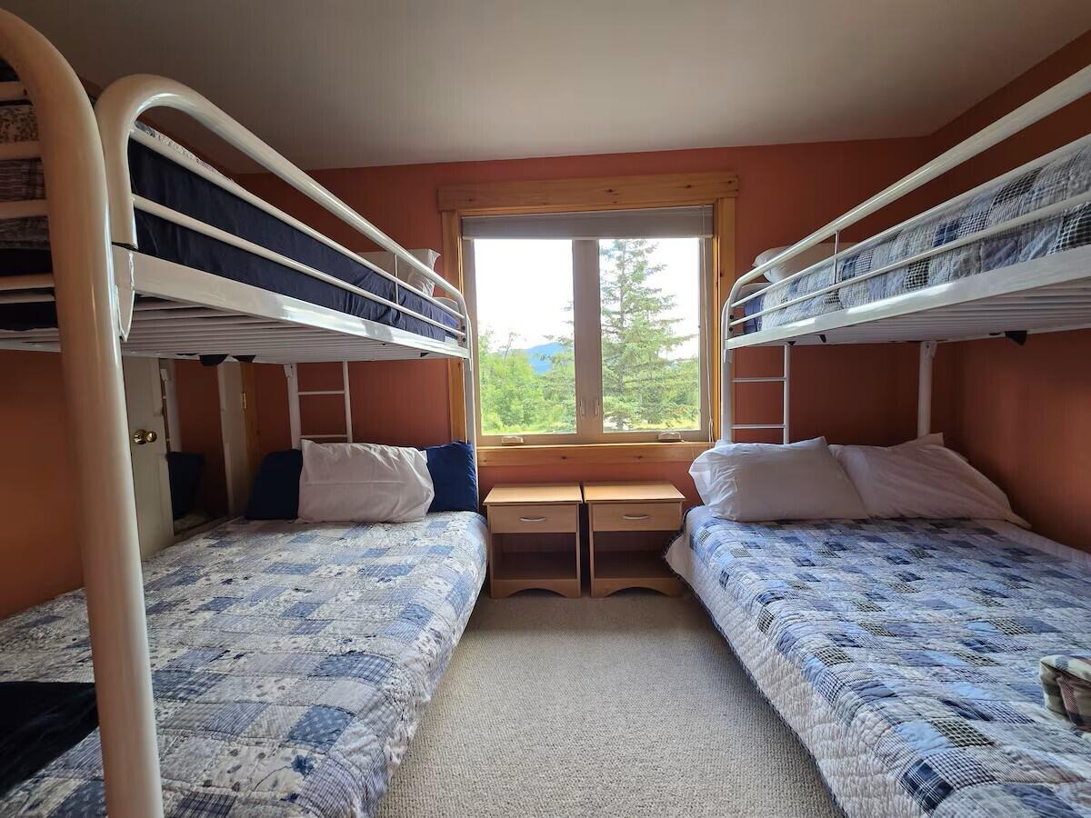 5007 Fall Line Drive, Unit 5007 Carrabassett Valley, ME 04947 - Photo 9 of 18 Bedroom 3