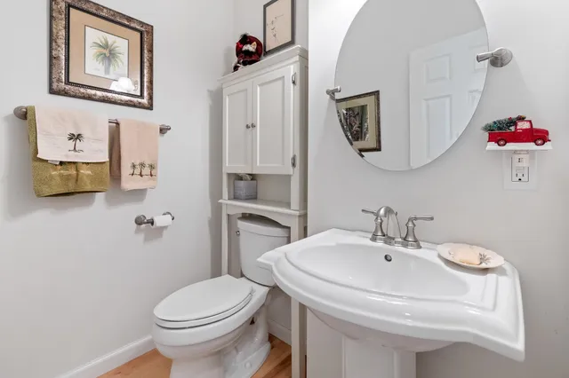 $899,000 | 11 Rock Ridge Boulevard, Lebanon, NH 03784