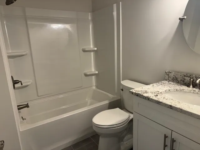 $899,000 | 11 Rock Ridge Boulevard, Lebanon, NH 03784