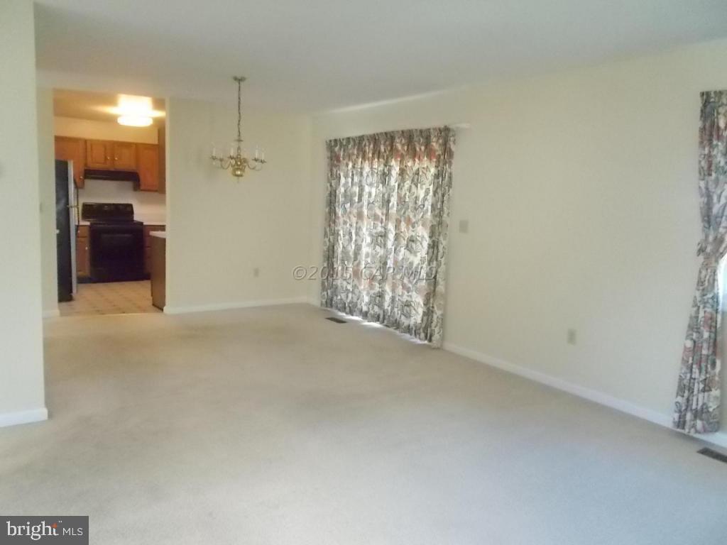 703 Anchor Chain Road Ocean City, MD 21842 - Photo 13 of 26 Gallery Image 13