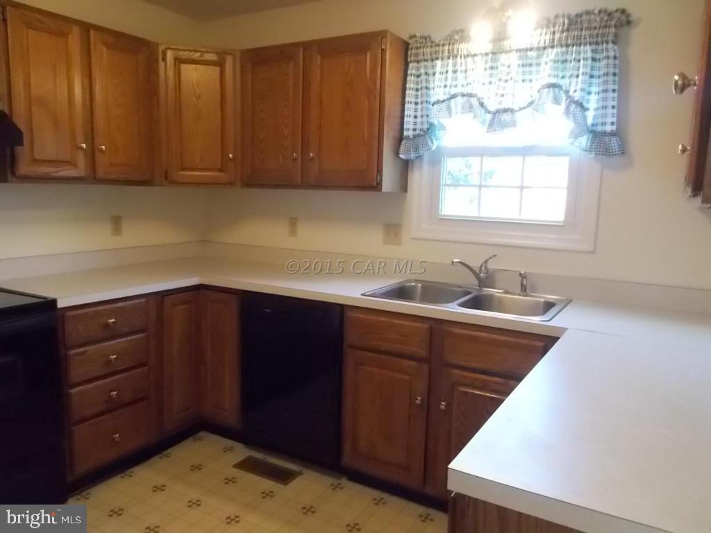 703 Anchor Chain Road Ocean City, MD 21842 - Photo 15 of 26 Gallery Image 15