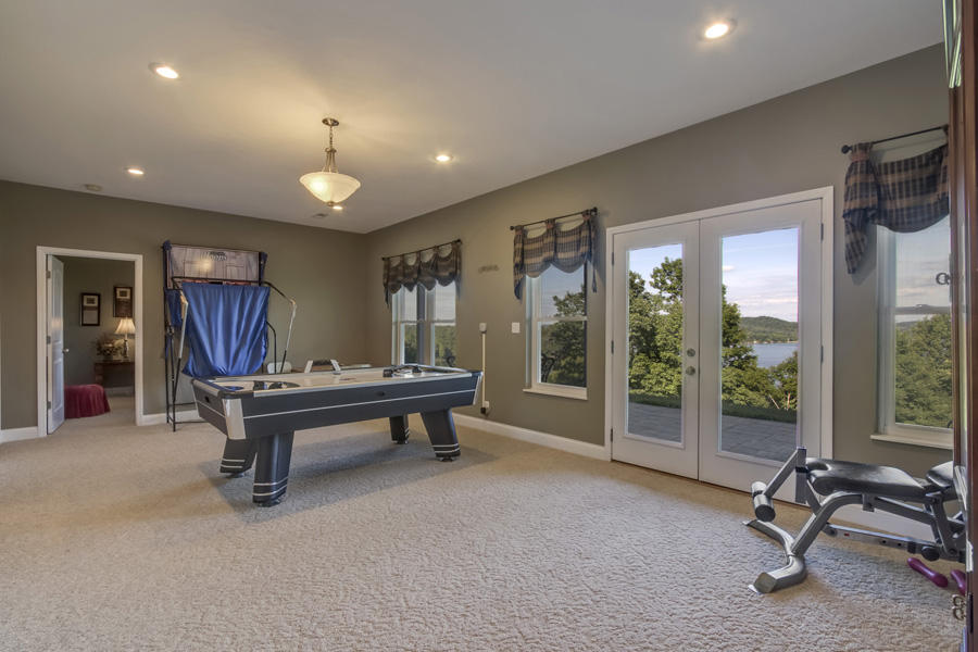 125 Mariners Point Kingston, TN 37763 - Photo 32 of 40 32_MarinersPoint_125_Rec01