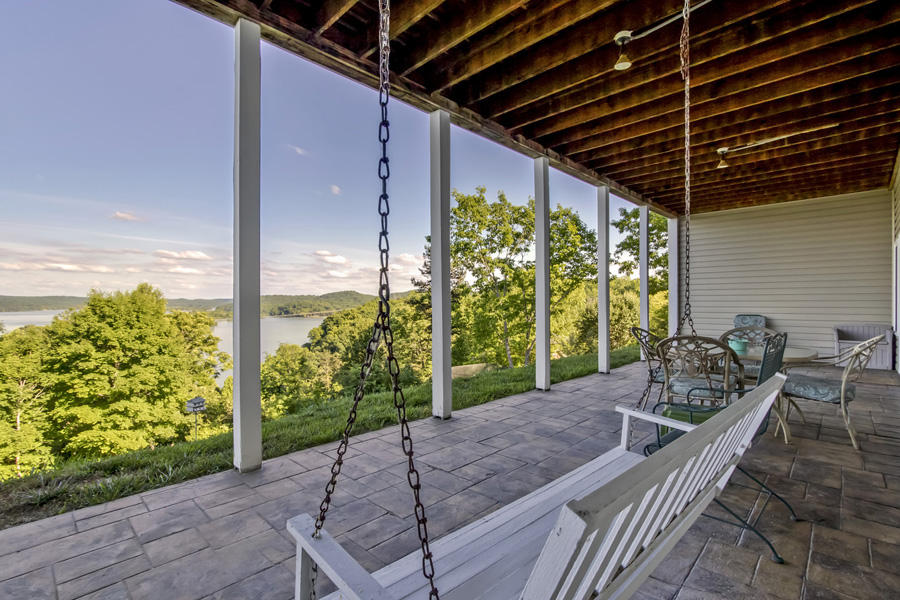 125 Mariners Point Kingston, TN 37763 - Photo 37 of 40 37_MarinersPoint_125_Patio