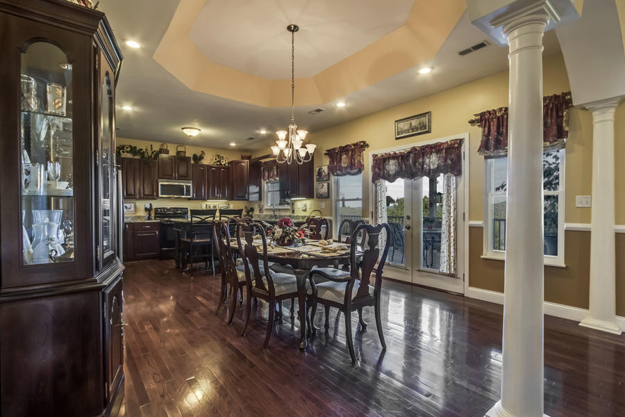 125 Mariners Point Kingston, TN 37763 - Photo 9 of 40 09_MarinersPoint_125_Dining02