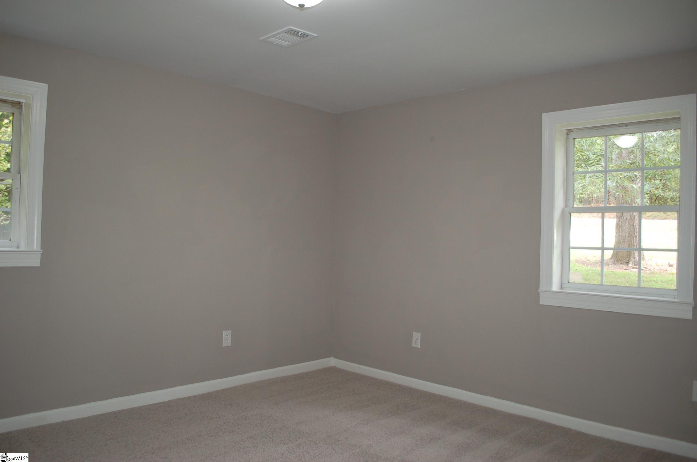 1261 Love Springs Road Cowpens, SC 29330 - Photo 20 of 23 Gallery Image 20