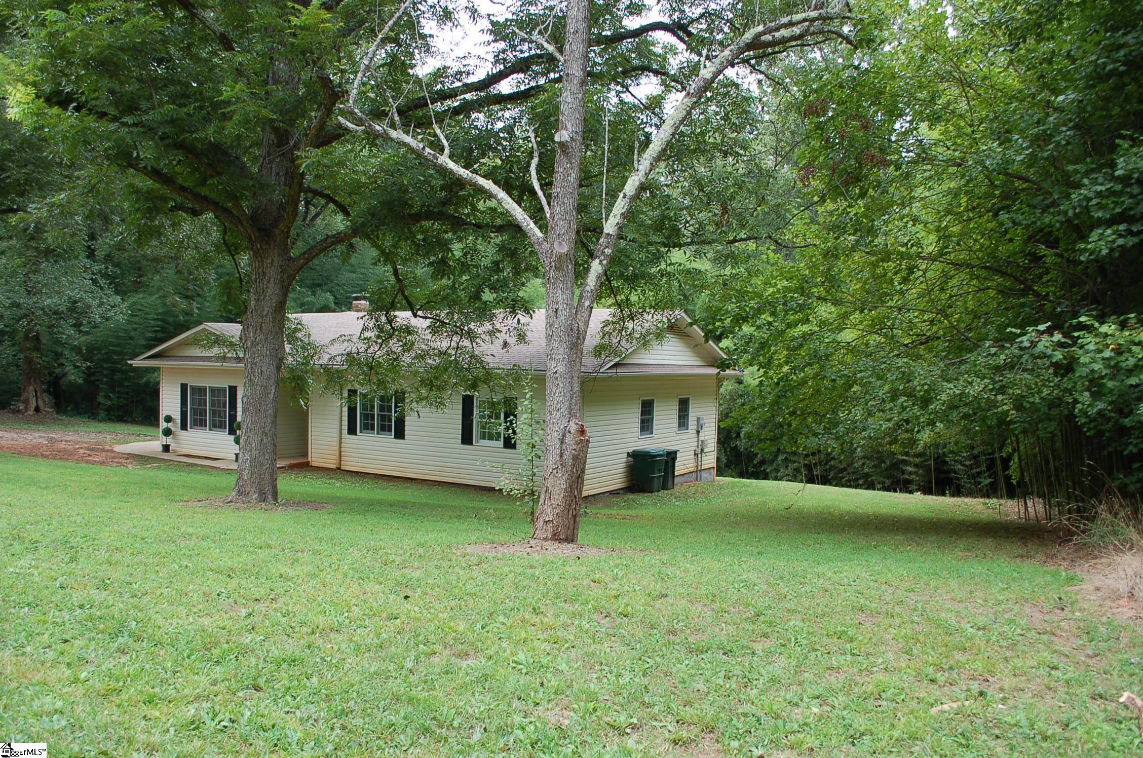 1261 Love Springs Road Cowpens, SC 29330 - Photo 3 of 23 Gallery Image 3