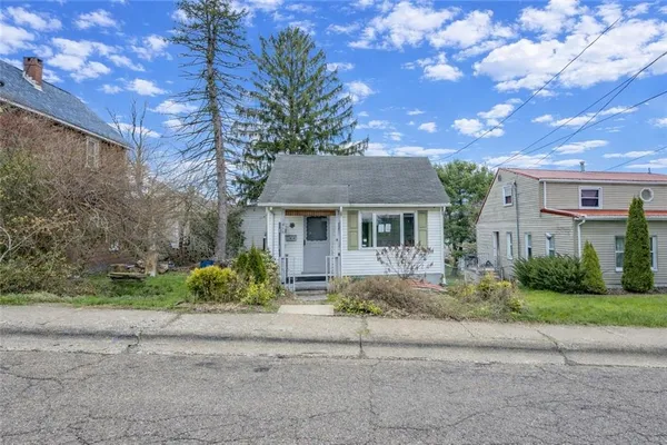 $42,000 | 1808 Kensington Street, New Kensington, PA 15068