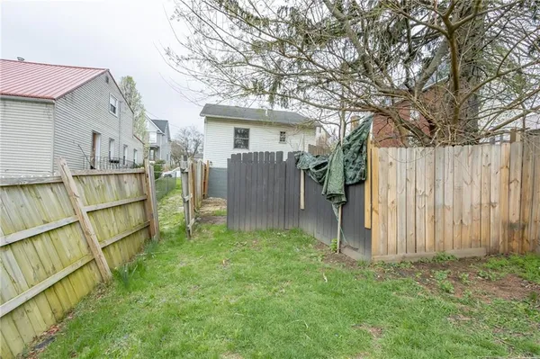 $42,000 | 1808 Kensington Street, New Kensington, PA 15068