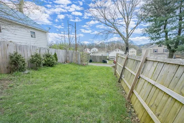 $42,000 | 1808 Kensington Street, New Kensington, PA 15068