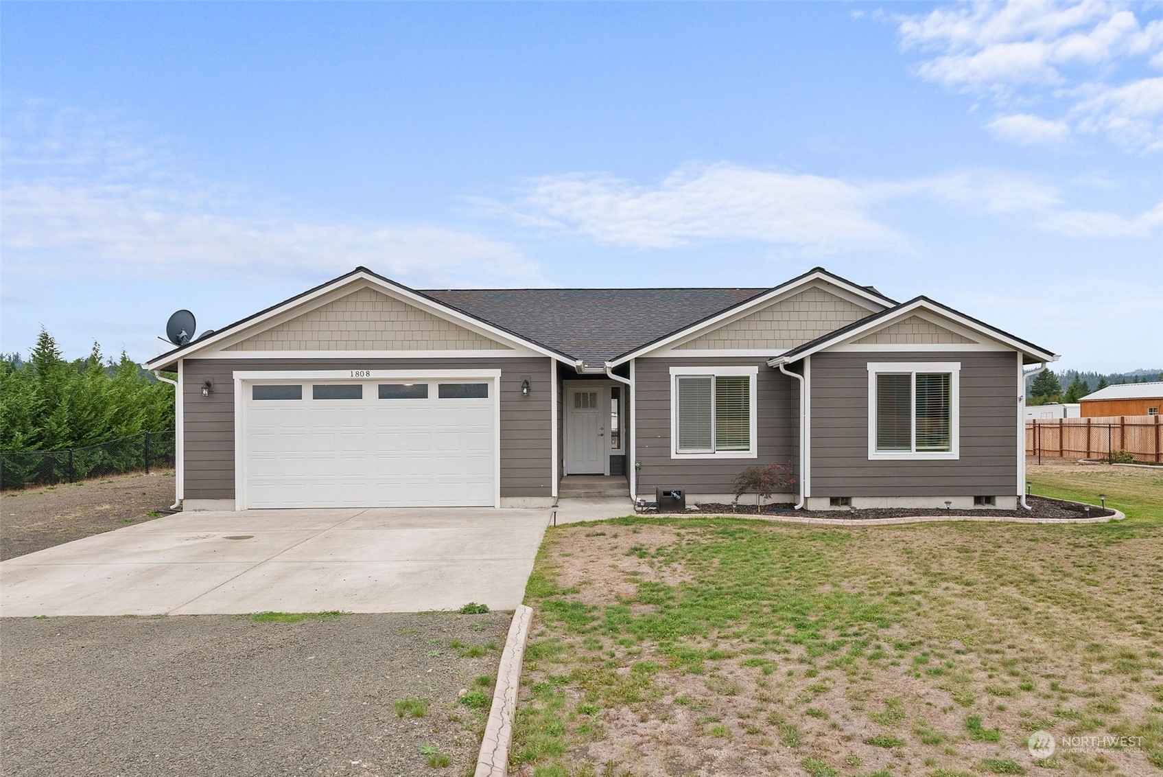 1808 South Bank Road Oakville, WA 98568 - Photo 1 of 27 Gallery Image 1