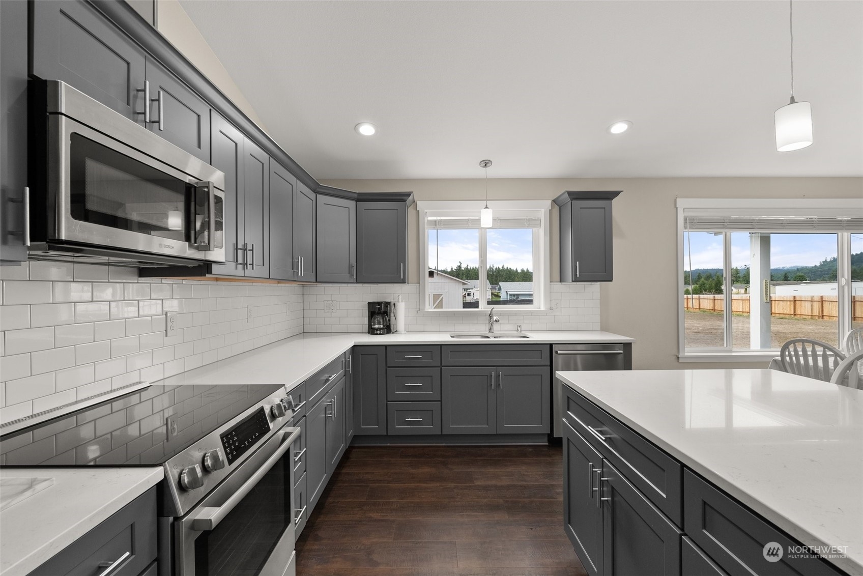 1808 South Bank Road Oakville, WA 98568 - Photo 7 of 27 Gallery Image 7