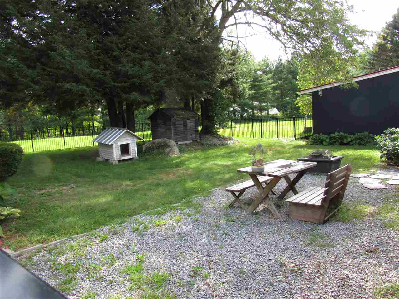 488 Foster Hill Road Henniker, NH 03242 - Photo 19 of 29 Gallery Image 19
