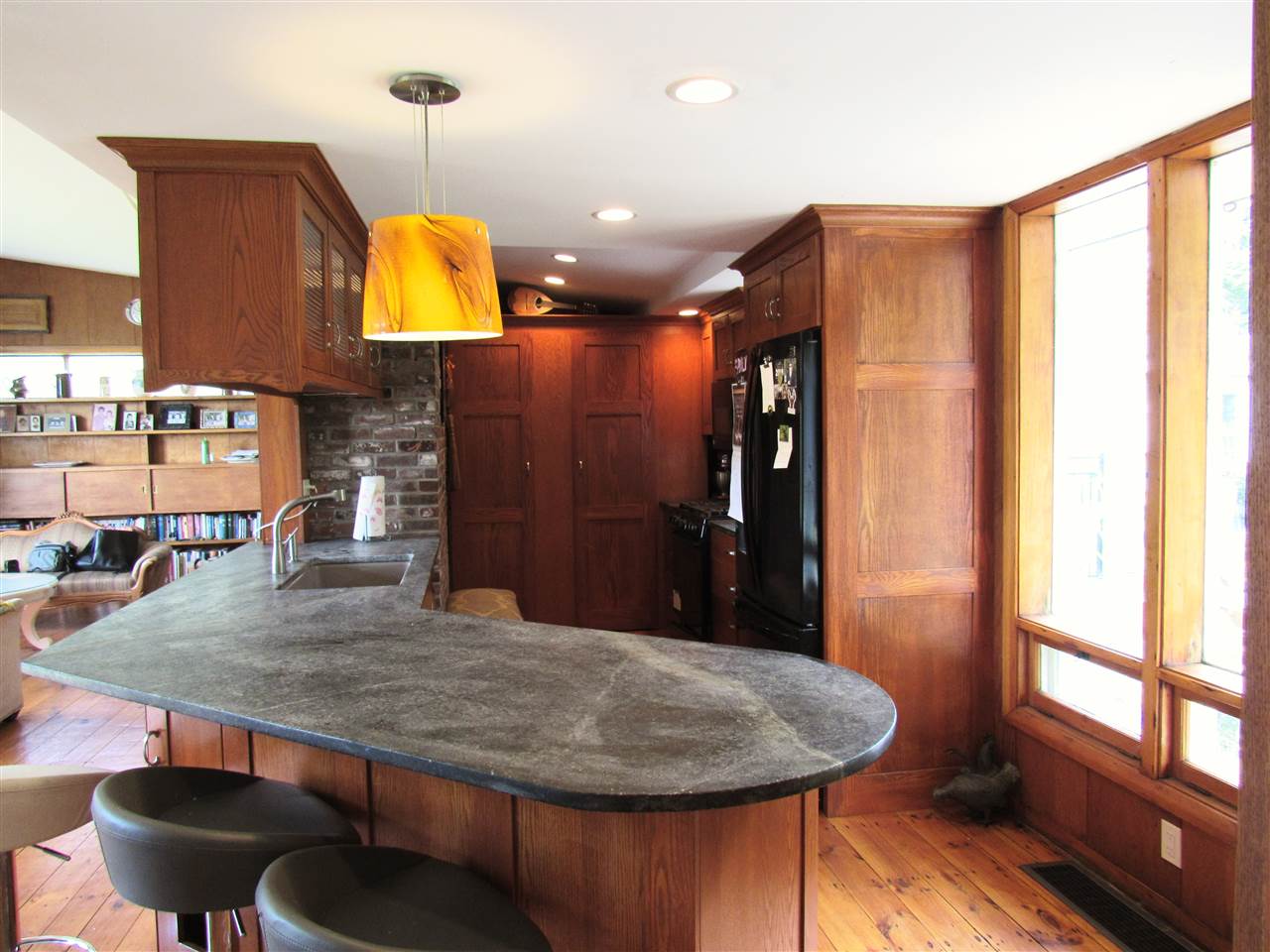 488 Foster Hill Road Henniker, NH 03242 - Photo 5 of 29 Gallery Image 5