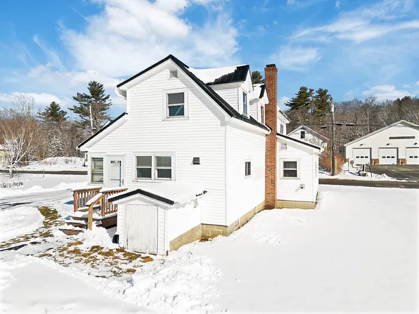$314,900 | 26 Purple Heart Highway, Brooks, ME 04921