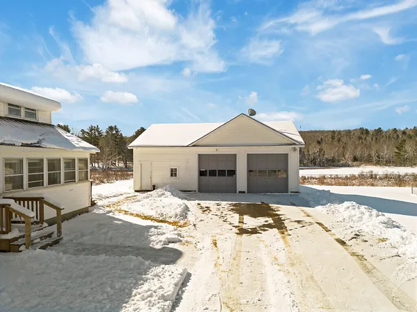 $314,900 | 26 Purple Heart Highway, Brooks, ME 04921